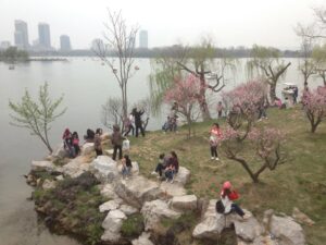 Xuanwuhu Lake, where they had churros!